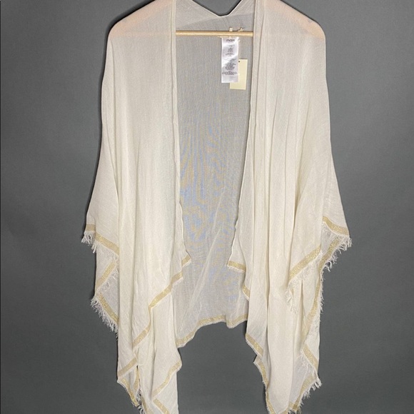 Make Aloja Woven Poncho Wrap - Picture 4 of 7